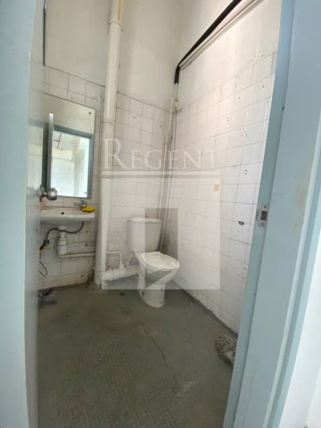 Hong Kong Property, Hong Kong Office