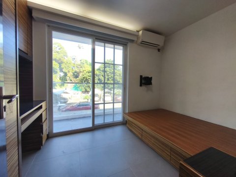 皇悅居 95080030