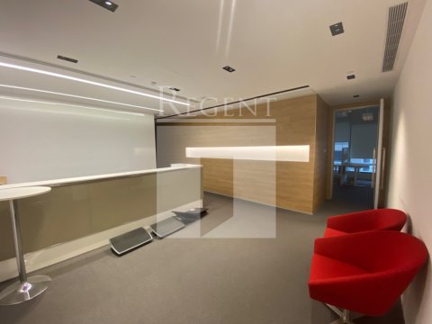 8 OBSERVATORY RD (天文台道8號) 