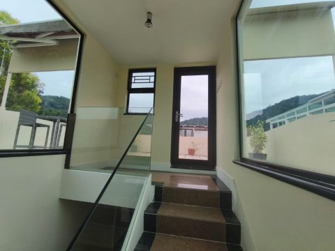 山頂花園 95080030