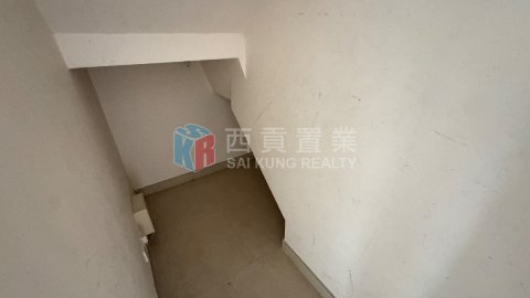 南圍
