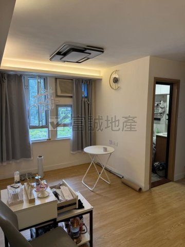 瓊山苑 牛池灣 高層 N124872 售盤
