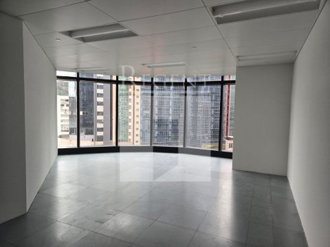 長沙灣寫字樓, 南商金融創新中心