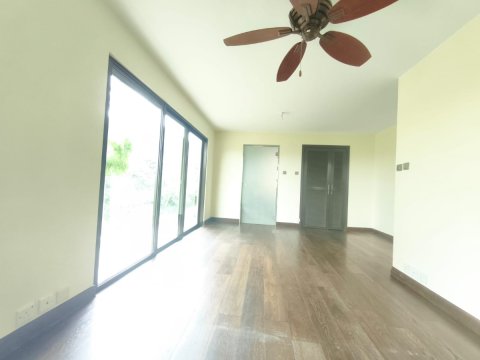 山頂花園 95080030