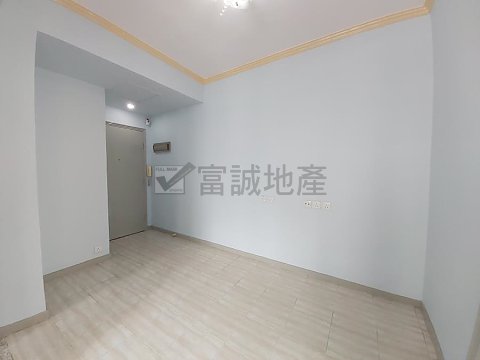 華基大廈 黃大仙 低層 T124924 售盤