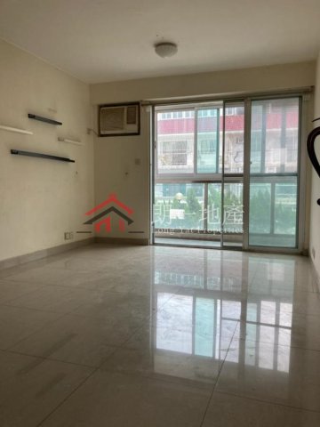 元朗青山公路村屋