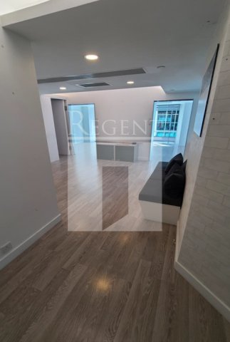 1 Lan Kwai Fong (蘭桂坊1號) 