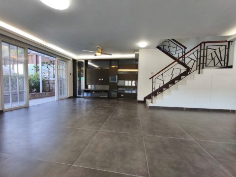下黃宜坳 皇悅居 95080030