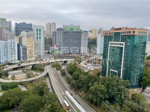 開揚景緻 兩房雅裝🥰