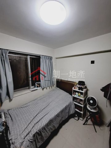 錦上路村屋