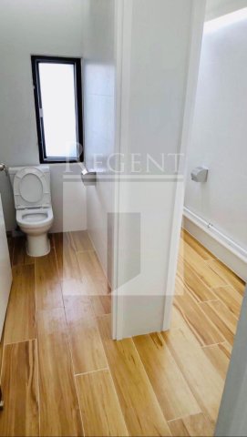 TONIC IND CTR BLK A (同力工業中心 A座) 