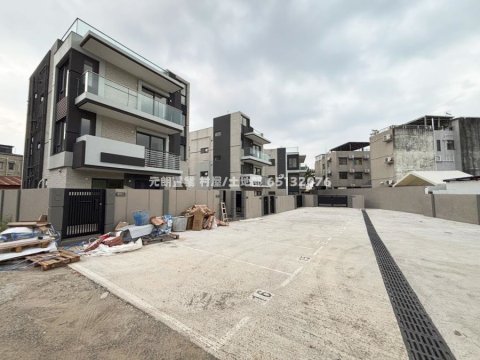 錦上路全新村屋 必搶!!!!