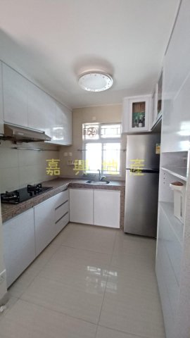 散頭角村  95081731 車到門口