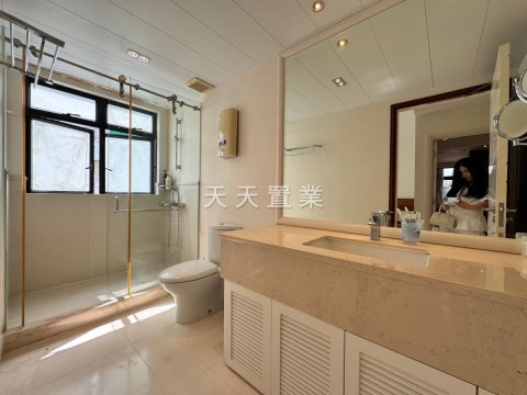 富嘉堡