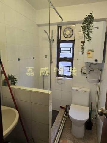 銅鑼灣新村