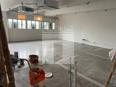 On Lok Ind Bldg (安樂工業大廈) 