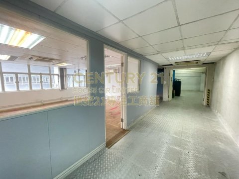 金熊工業中心 荃灣 高層 K168809 售盤