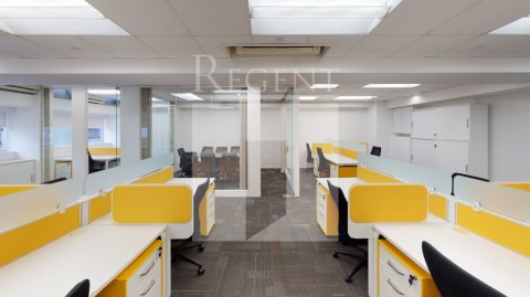 OFFICEPLUS @SHEUNG WAN (協成行上環中心) 