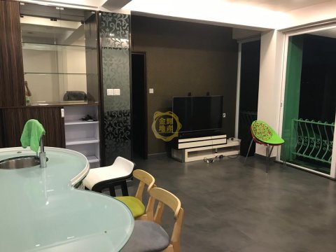 龍珠島平房  龍珠島平房