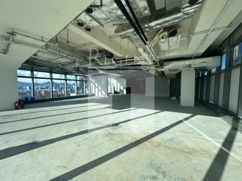 Causeway Bay Office, V Point