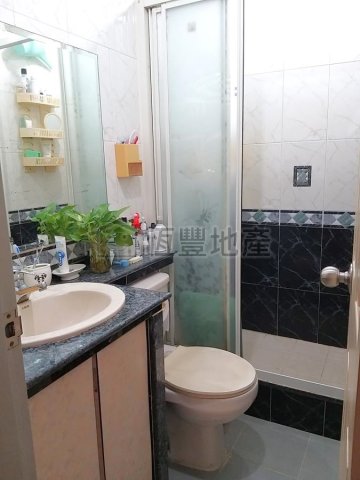 HANG TSUI COURT BLK B (HOS)