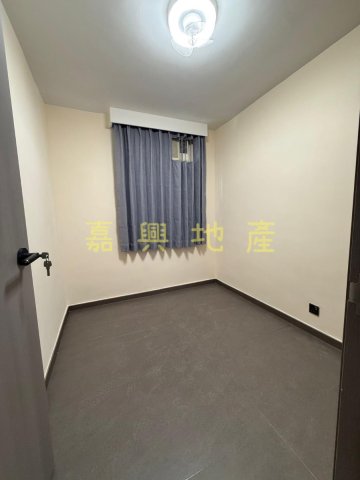 愉城苑 D座 城康閣