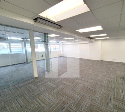 OFFICEPLUS @SHEUNG WAN (協成行上環中心) 
