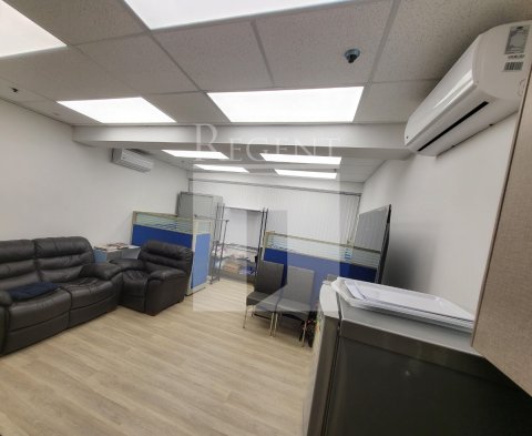 Hong Kong Office, Regent