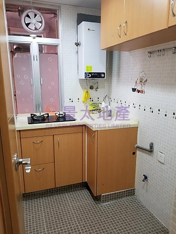 筲箕灣中心 筲箕灣 中層 000087 售盤