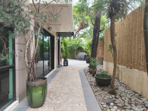 山頂花園 95080030