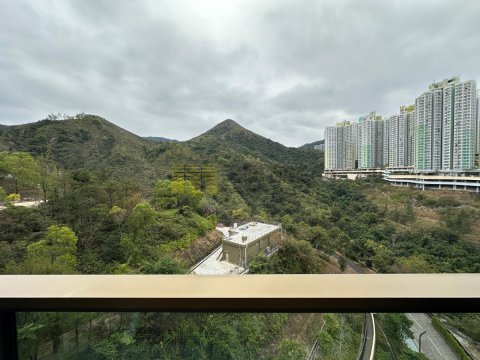 瓏珀山 沙田 中層 1653200 售盤