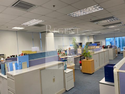 Kwun Tong Office, Egl Tower