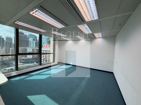 LU PLAZA (振萬廣場) 
