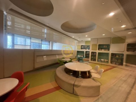 瓏門