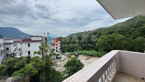 榕樹澳村