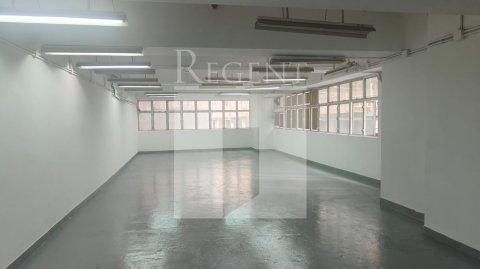 EPOCH IND BLDG (時⼒⼯業⼤廈) 