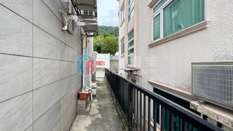 南山村