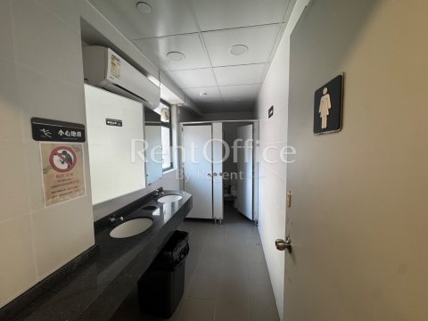 Hong Kong Property, Hong Kong Office