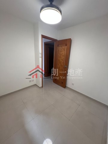 廈村 三樓連天台 三房靚租