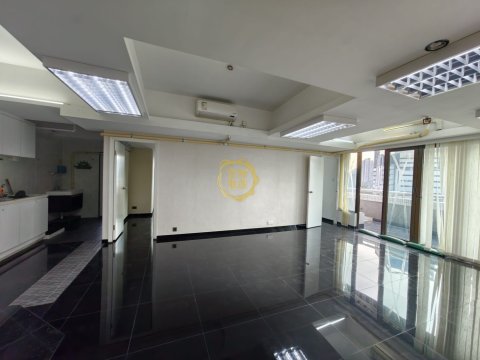 MY LOFT