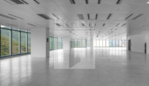 LANDMARK SOUTH (LANDMARK SOUTH) 