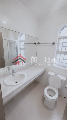 元朗南 近路邊屋苑 筍租三樓