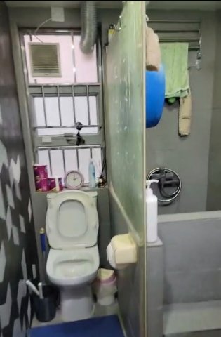 新屋家村  95081731   車泊門口