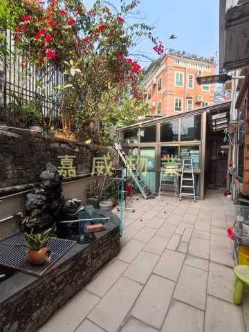 上禾輋村 冠暉花園