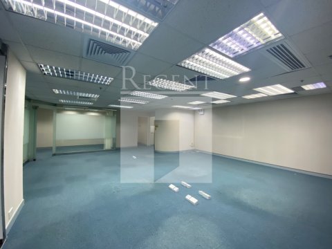 LAWS COM PLAZA (羅氏商業廣場) 