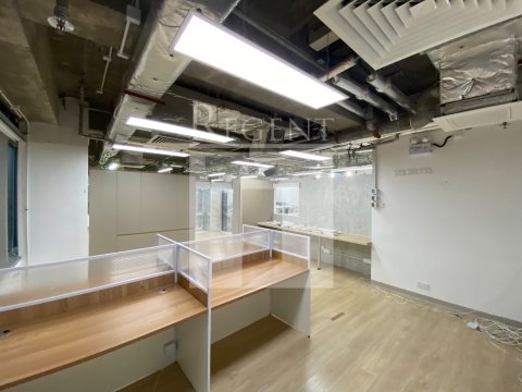 PIONEER CTR (始創中心) 