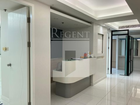 Hong Kong Office, Regent