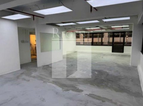 Wan Chai Office, Queen