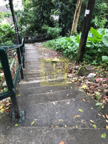 落路下