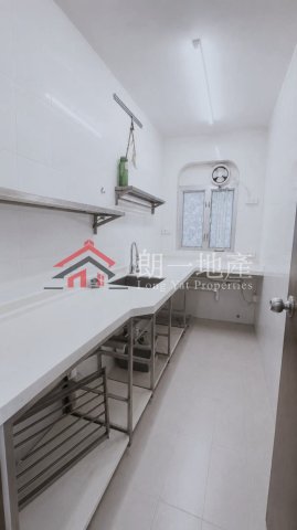 元朗南 近路邊屋苑 筍租三樓